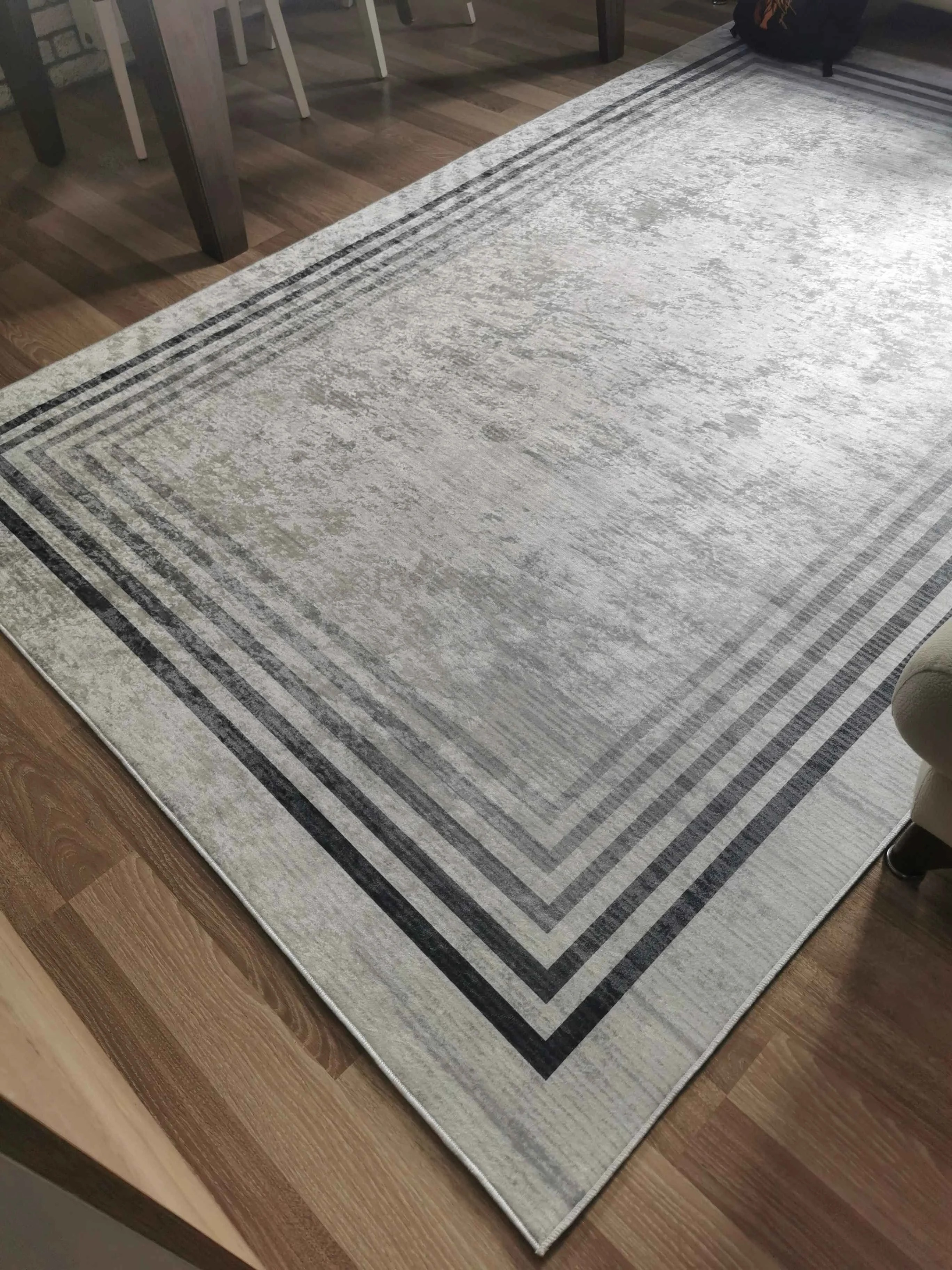 Aura gri Yeni Nesil Baskılı Halı & Yolluk