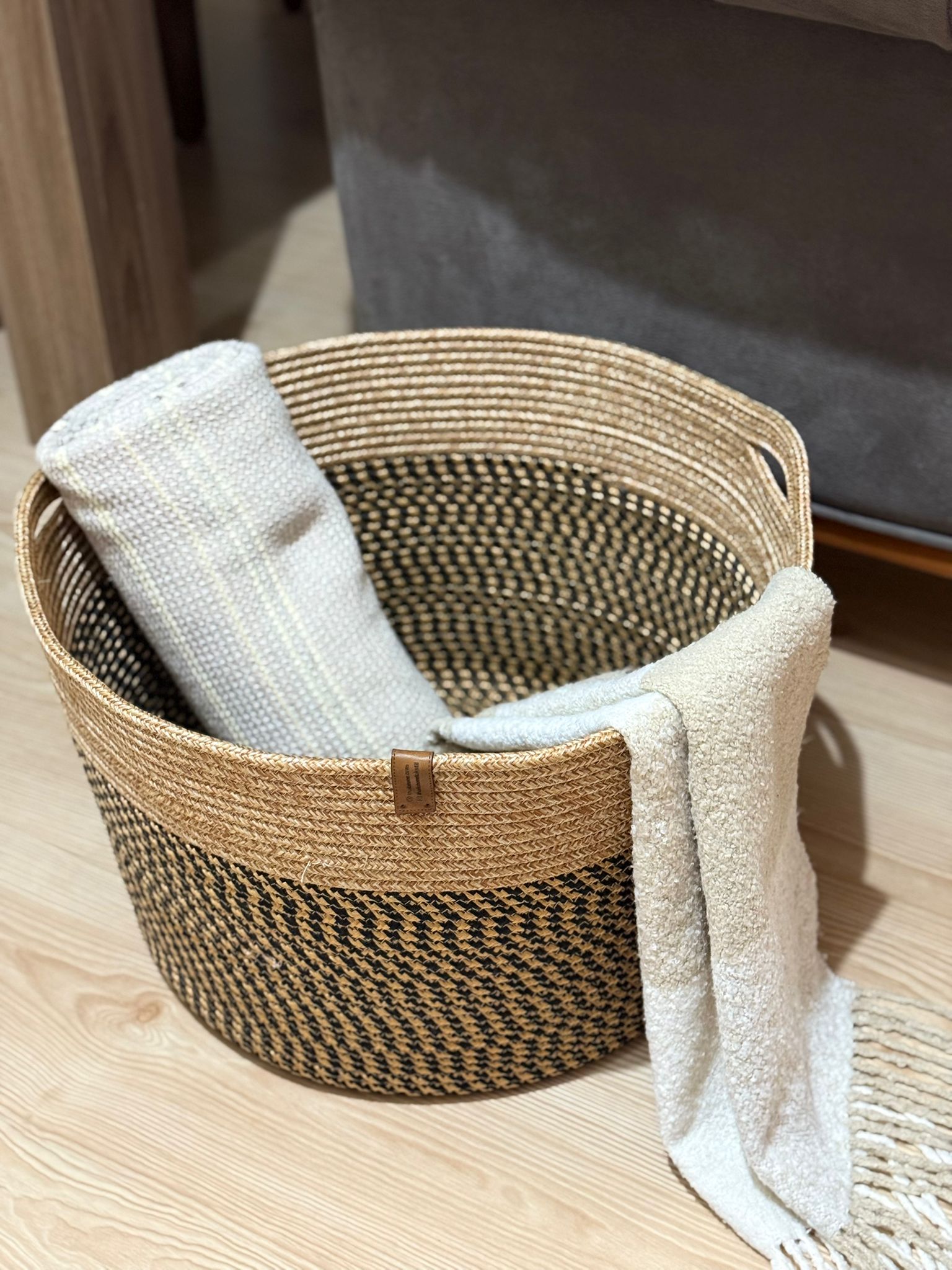 MeGaboy Jüt Sepet 40x30 cm Hasır-Siyah