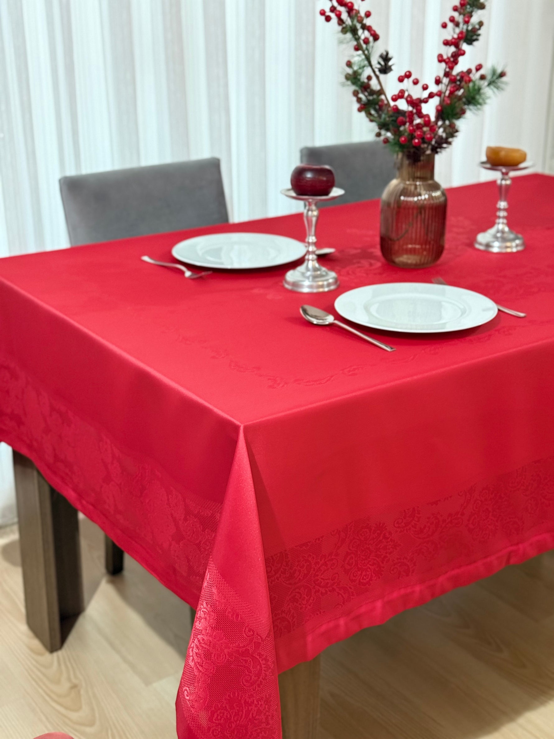 Jumbo Kırmızı JakarLı Masa Örtüsü 160x220 cm