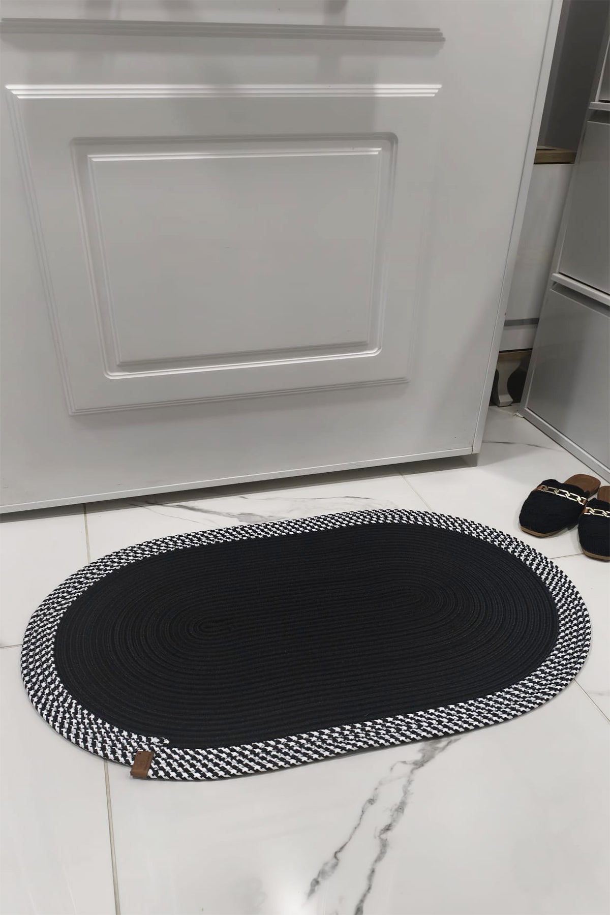 Jüt Kilim Oval Hasır Halı  Siyah-Beyaz