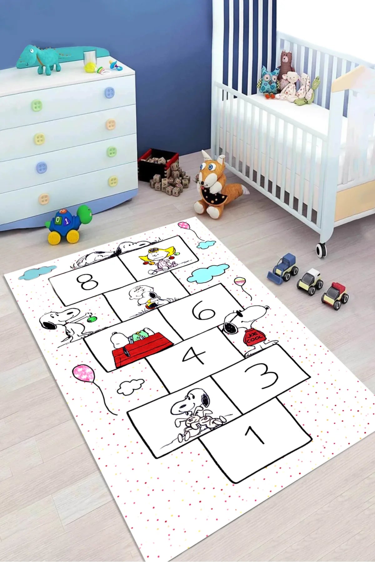 Snopy Beyaz Çocuk Halısı Yeni Nesil Baskılı Halı & Yolluk