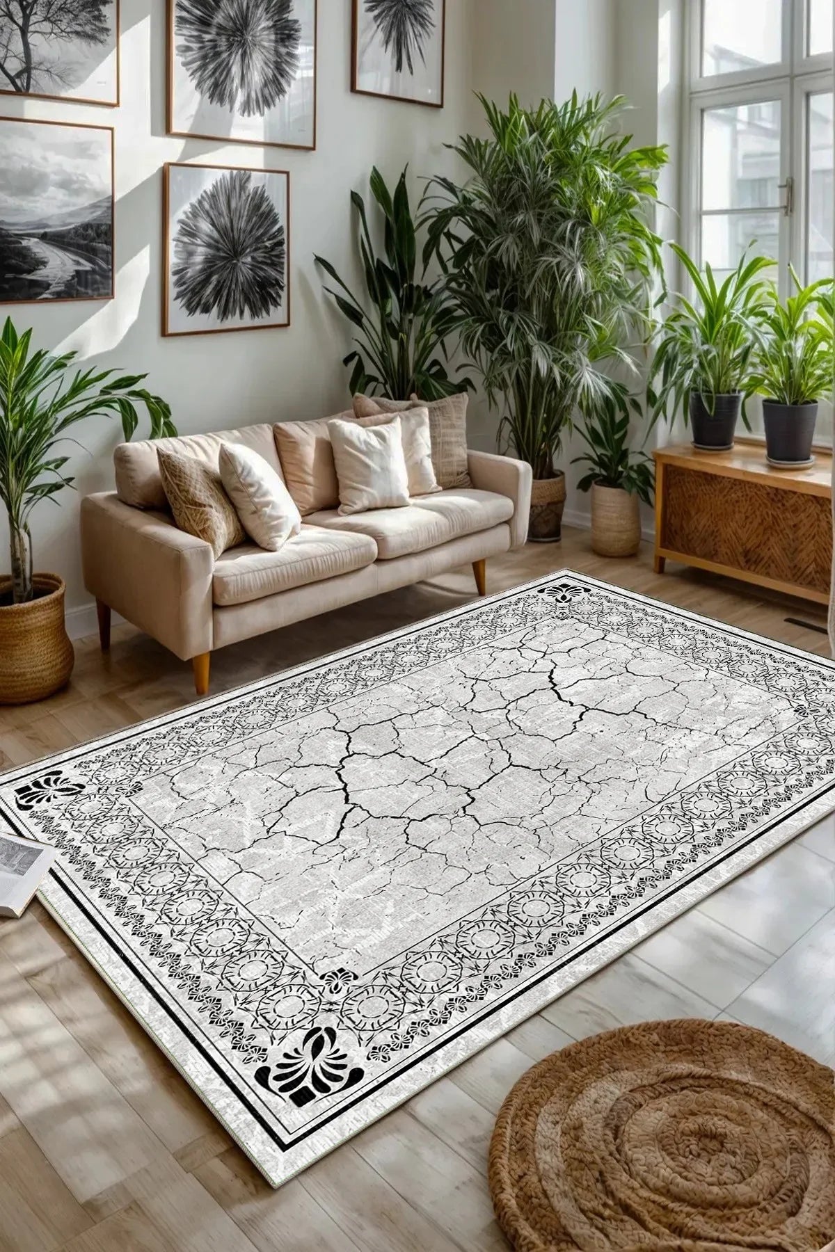 Kaymaz tabanlı Yeni Nesil Baskılı Halı & Yolluk Desert Gri
