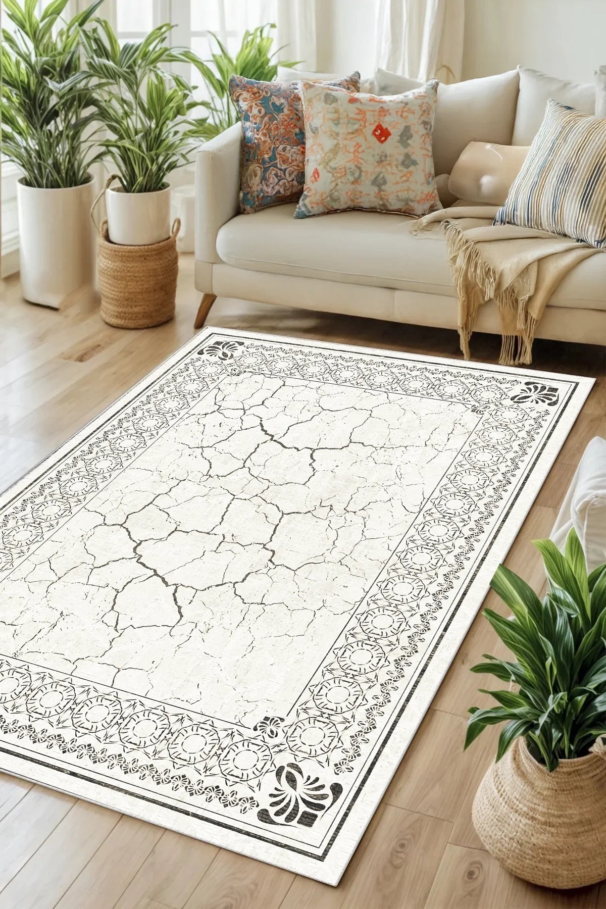 Kaymaz tabanlı Yeni Nesil Baskılı Halı & Yolluk Desert Krem