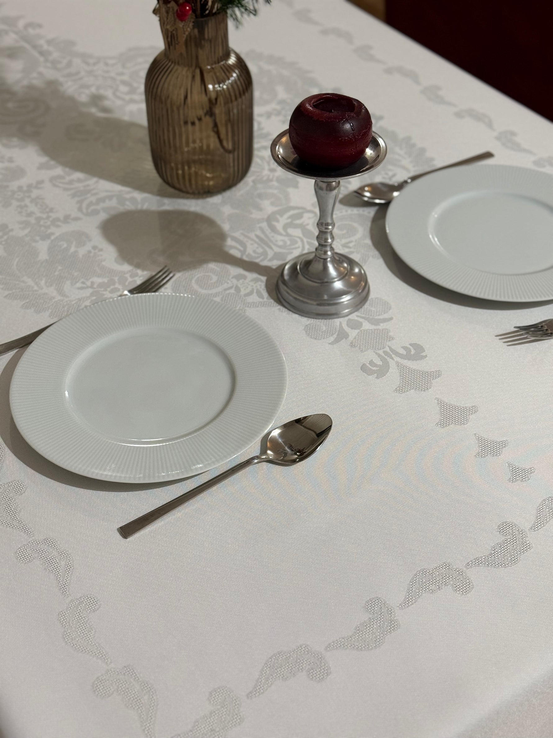 Jumbo Krem JakarLı Masa Örtüsü 160x220 cm