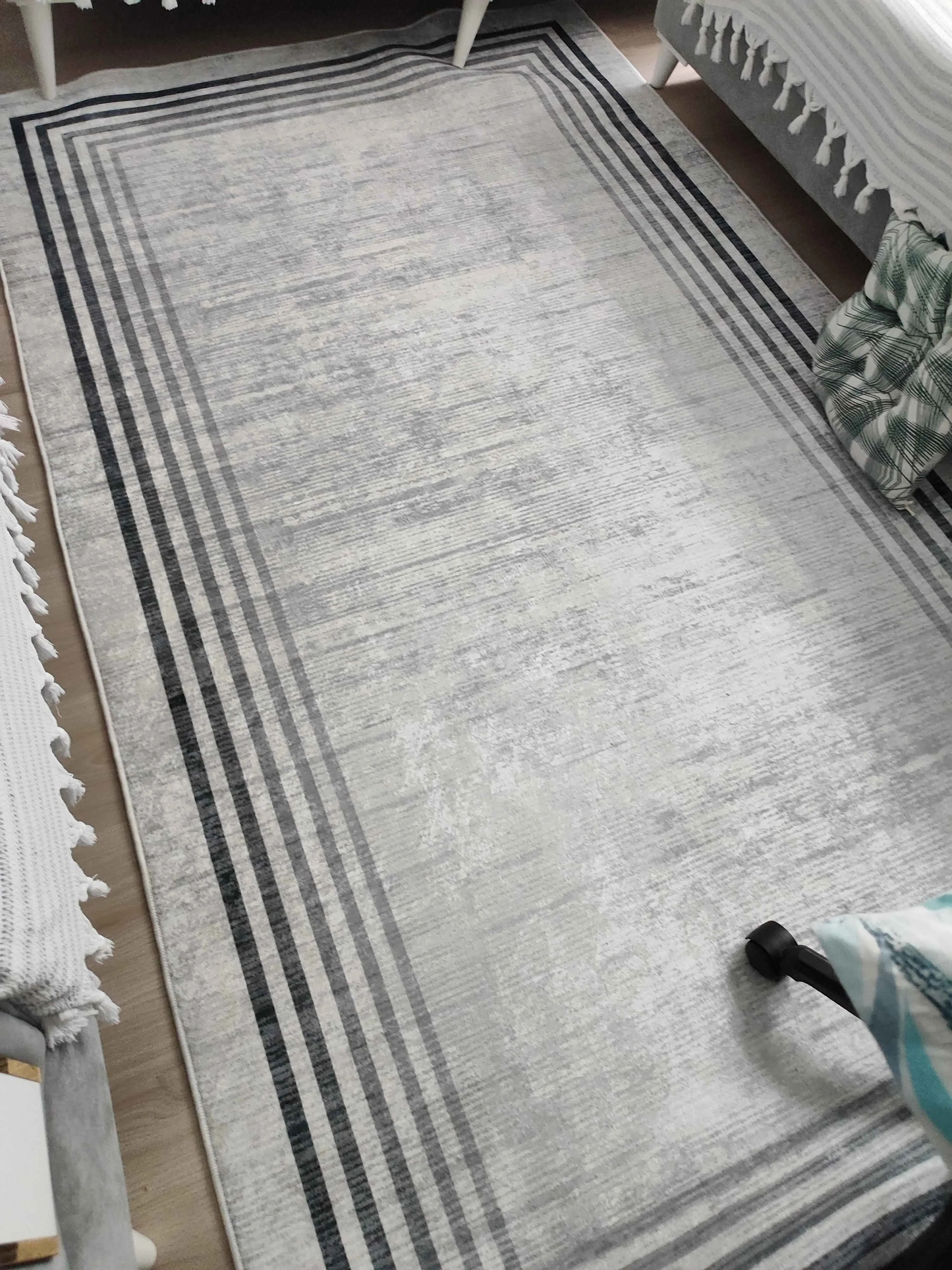 Aura gri Yeni Nesil Baskılı Halı & Yolluk